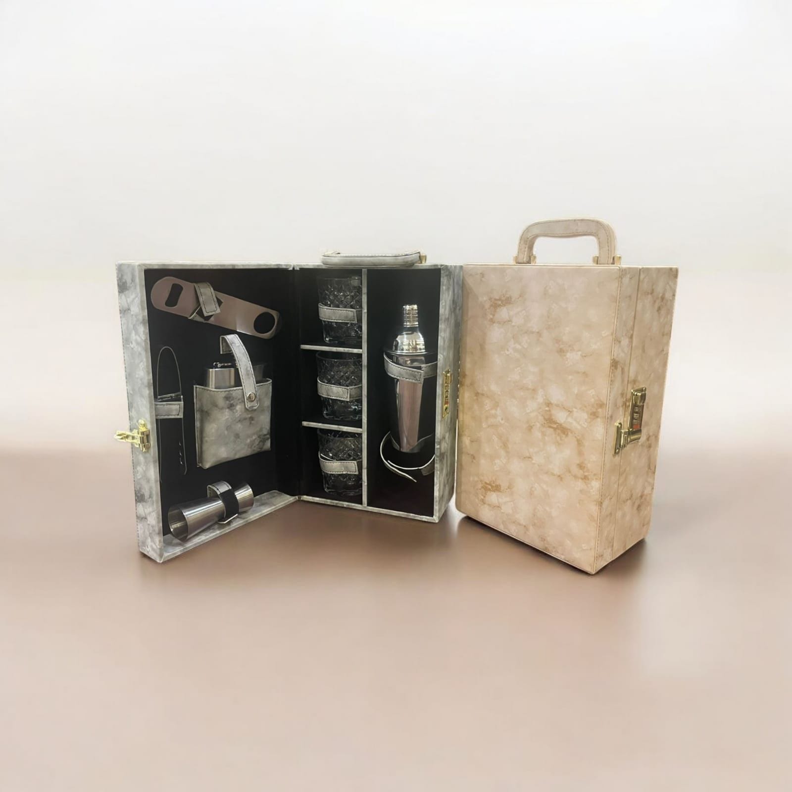 BARSETS AND BAR ACCESSORIES