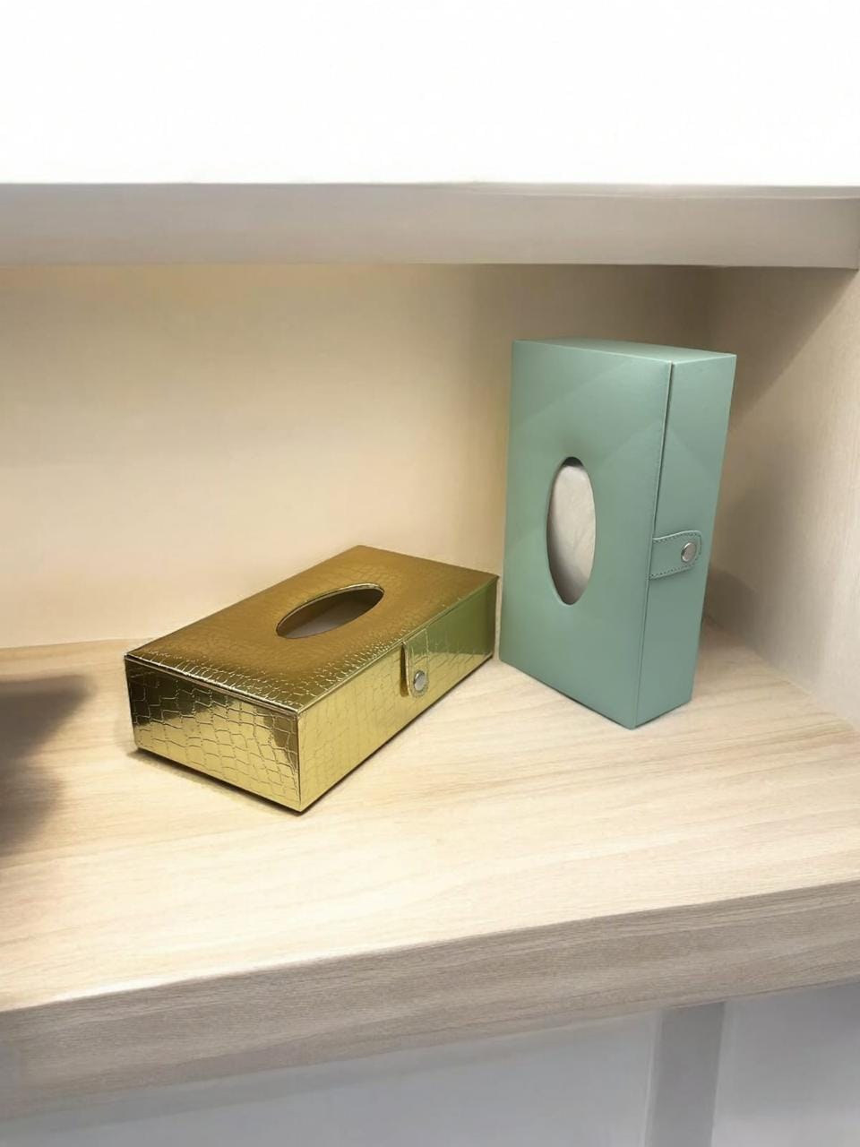 Table Items & Desktop Accessories