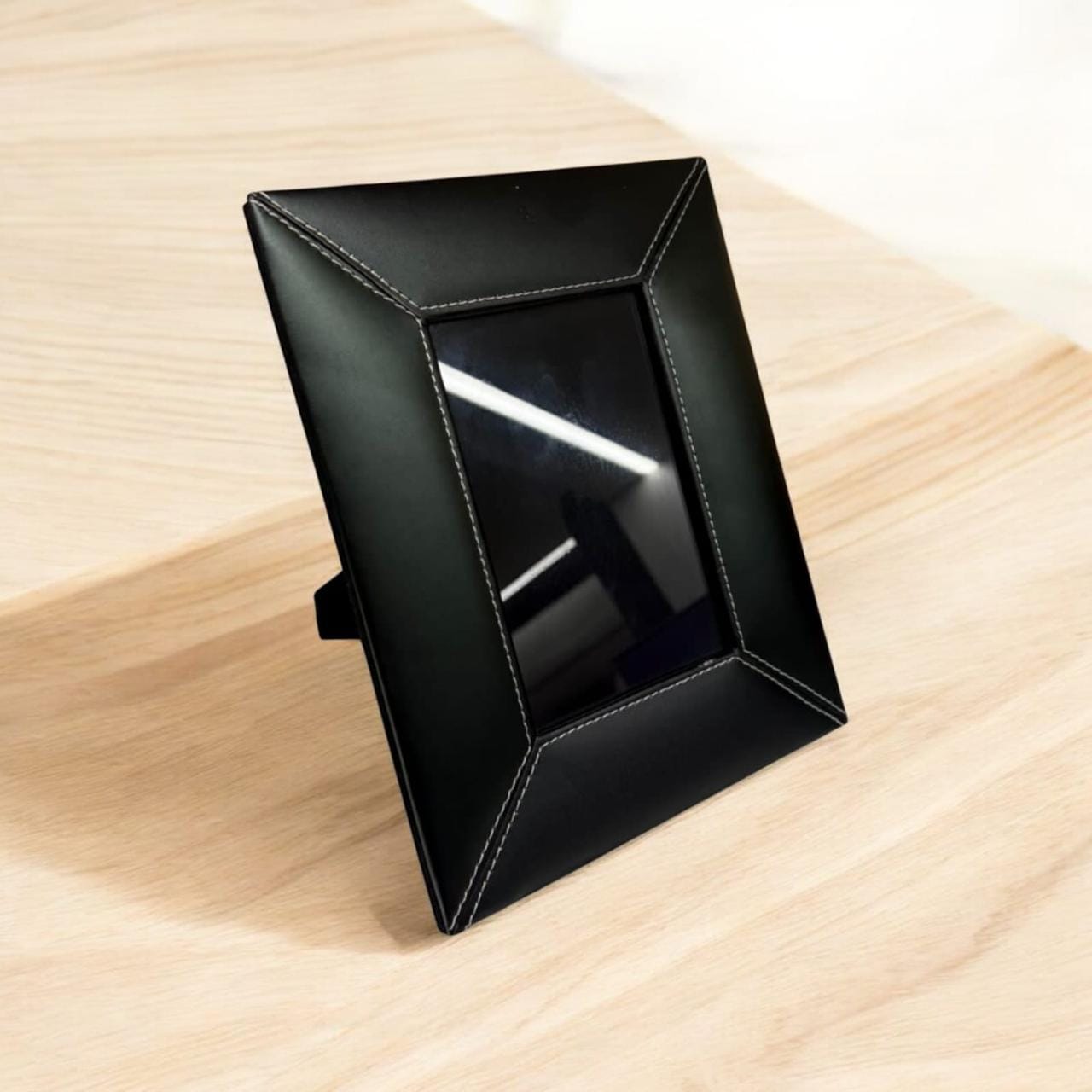 Table Items & Desktop Accessories